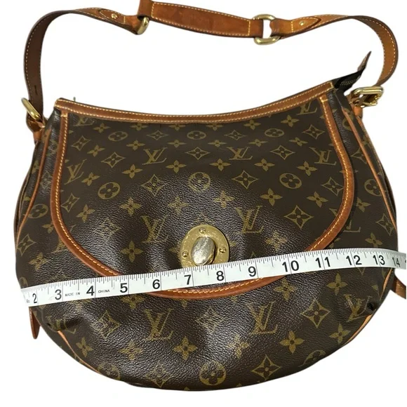 USED AUTHENTIC LOUIS VUITTON Monogram Tolum GM Shoulder Bag - Picture 3 of 11